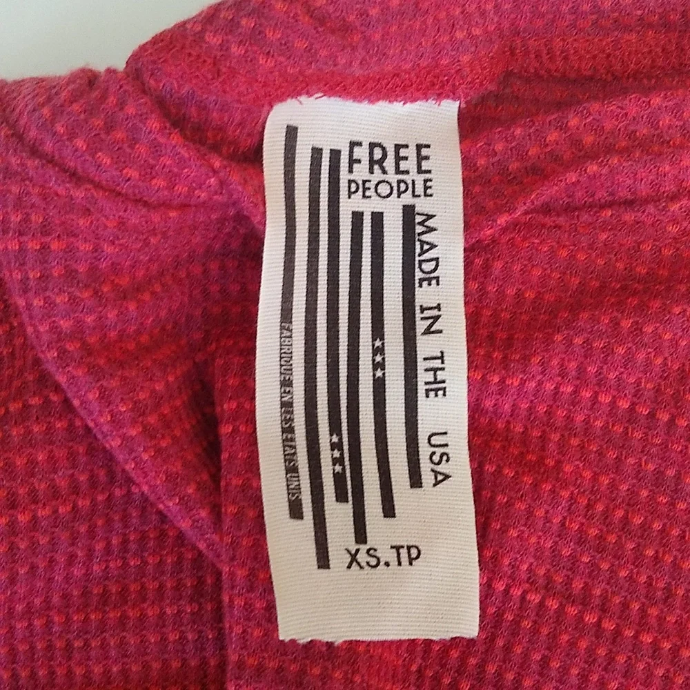 NEW Free People Storyteller oversized split back‎ thermal pink XS